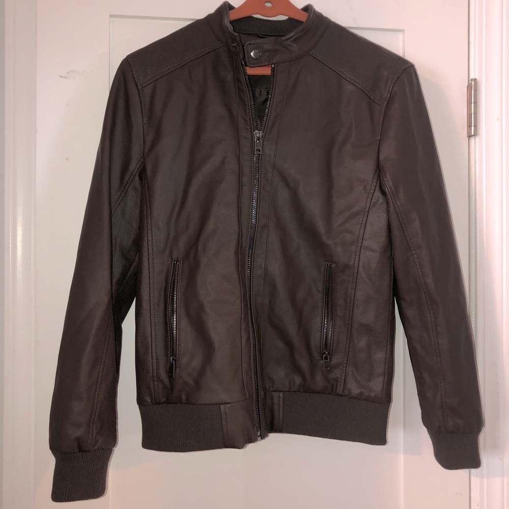 Like new GUESS vegan leather jacket